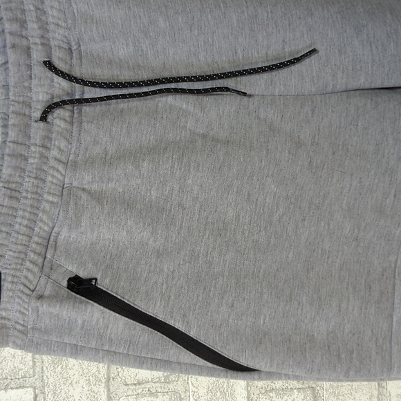 Southpole Grey Jogger Sweatpants Zipper Side Pockets Size XL - Picture 2 of 6